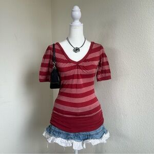 Y2K Fitted Striped 3/4 Sleeve Top